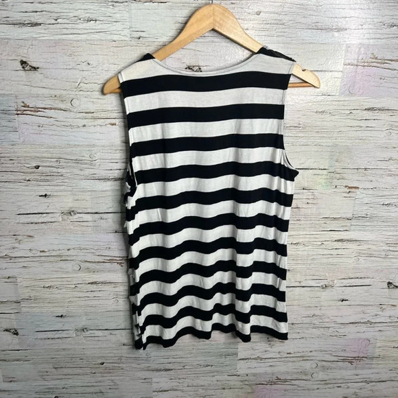 Chicos size 2 black white striped tank top blouse ruffle size large - Picture 7 of 9